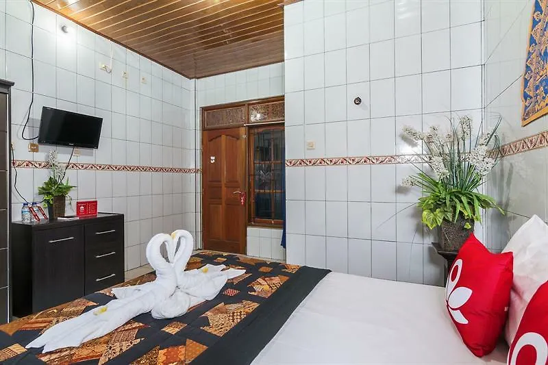 *** Hotel Zen Rooms Mataram Arjuna 1 Kuta  Indonesia